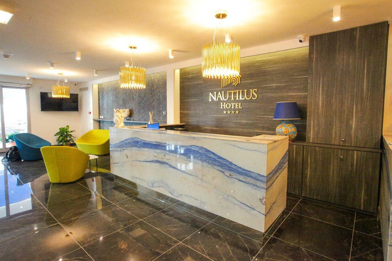 Nautilus Giardini-Naxos