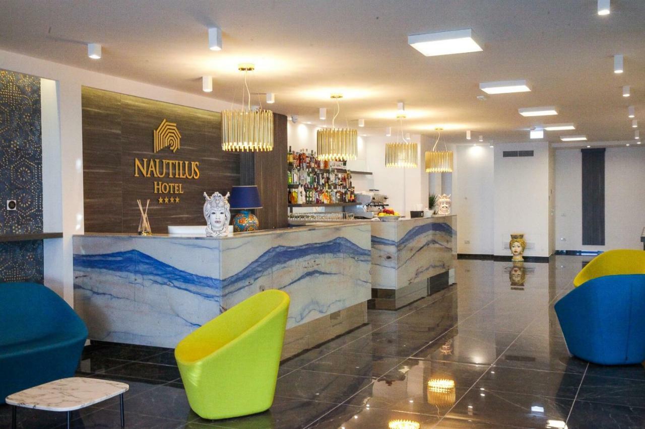 Nautilus 4* Giardini-Naxos